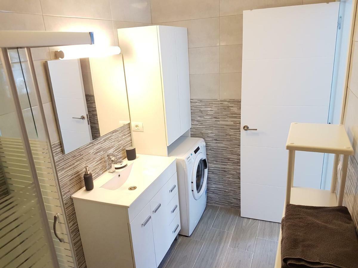 Central Luxurious Apartment Wifi Netflix Калета де Фусте Екстериор снимка